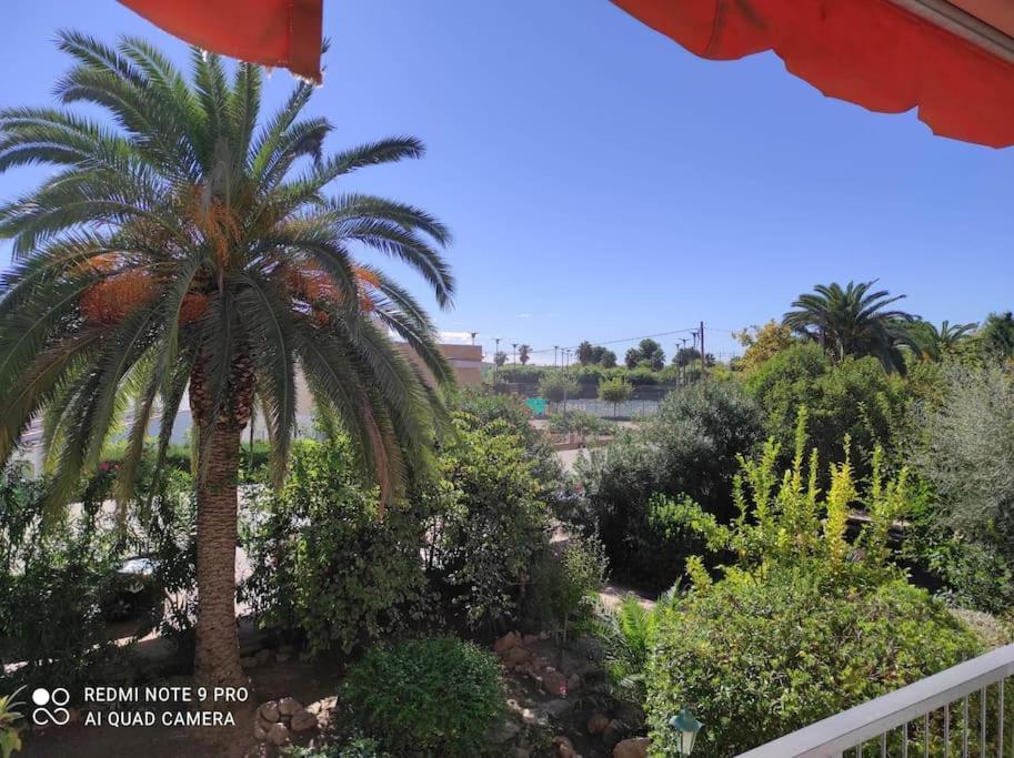 Coqueto Alojamiento Con Banera De Hidromasaje Apartment Tarragona Exterior foto